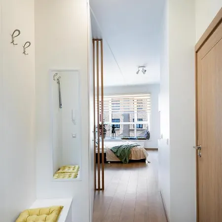 Leonardo Studio In City Center Apartman *