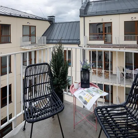 Apartman Leonardo Studio In City Center *