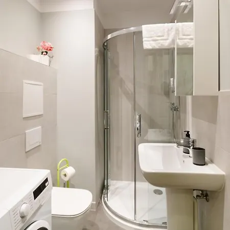 Apartament Leonardo Studio In City Center Ryga